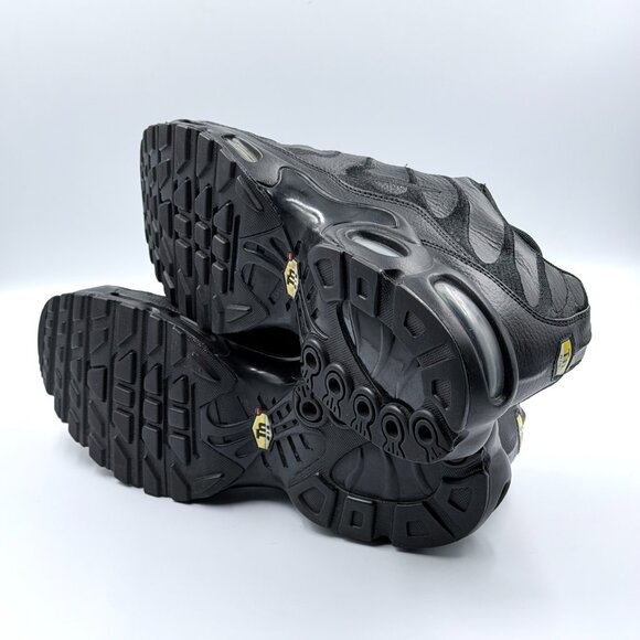 Nike Air Max Plus TN 'Triple Black' - Picture 9 of 12